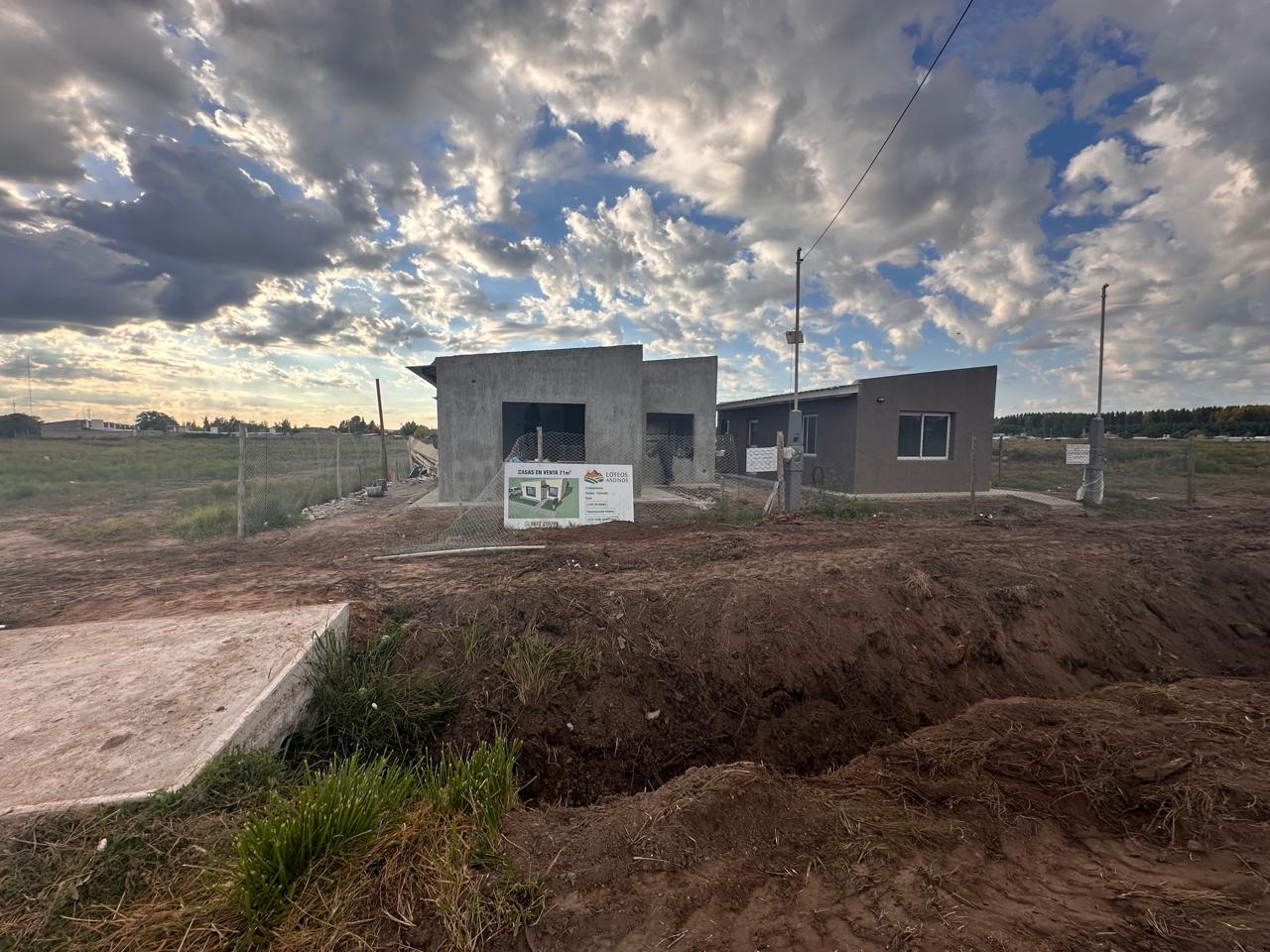 Montalchino &mdash; Casas en construcción
